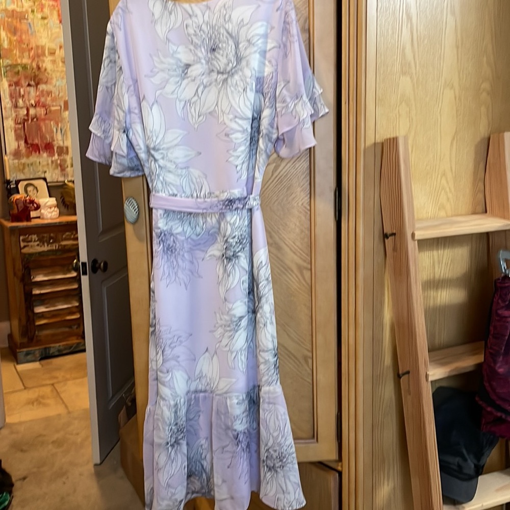 SOLDVince camuto lilac Ruffle dress size 10 - Picture 5 of 6